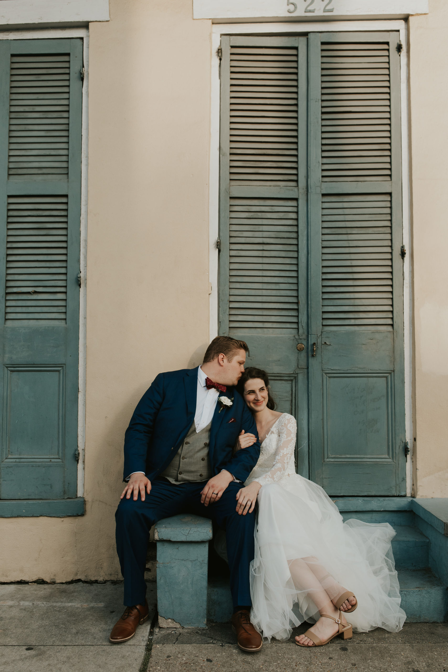 bride-and-groom-in-french-quarter-new-orleans